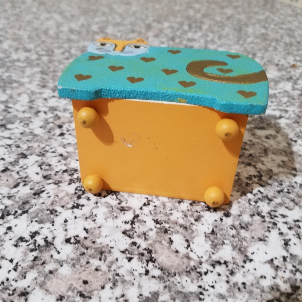 Handpainted Cat Storage Box Draw - Picture 2 of 7